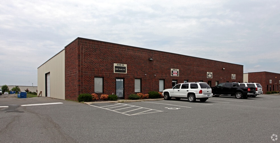 Primary Photo Of 545 NW Pitts School Rd, Concord Warehouse For Lease