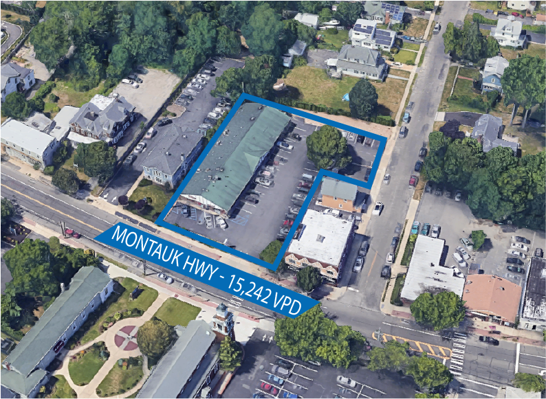 More Photos Of 117 Main St, East Islip Freestanding For Lease