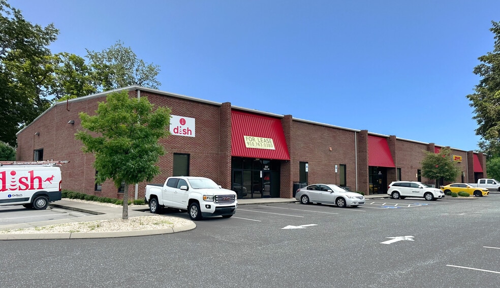 Primary Photo Of 207 Airport Rd, Fayetteville Light Manufacturing For Lease