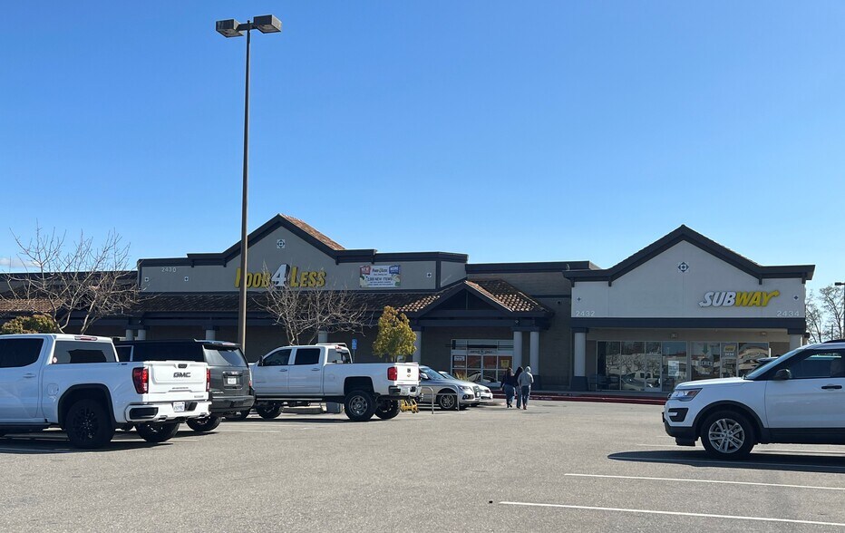 More Photos Of 2314 W Kettleman Ln, Lodi Unknown For Lease