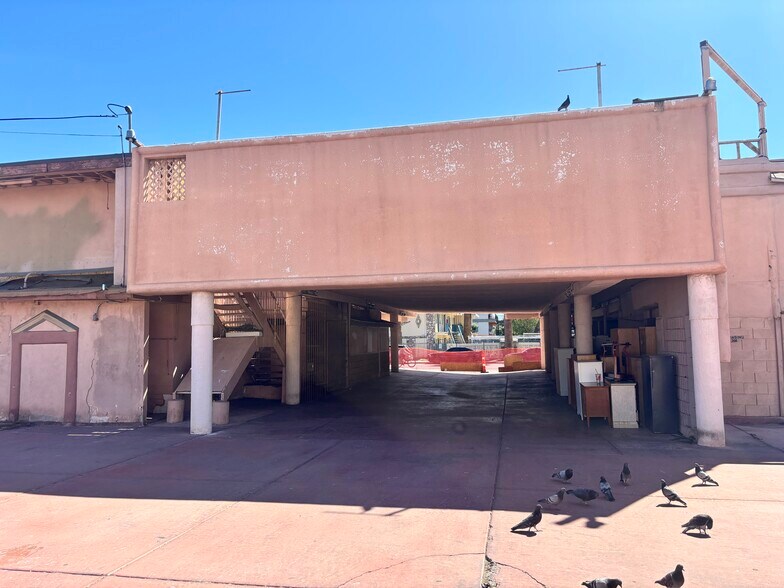 More Photos Of 3761 Royal Crest St, Las Vegas Office Residential For Sale