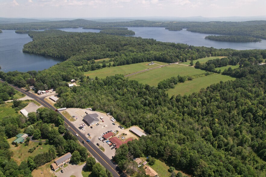 More Photos Of 502-510 Belfast Augusta Rd, Liberty General Retail For Sale