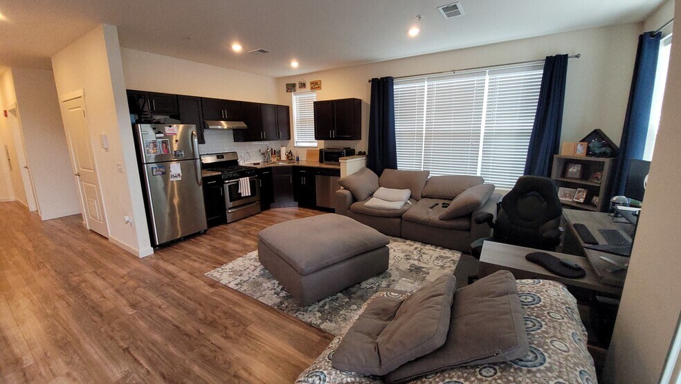 More Photos Of 115 N Feltus St, South Amboy Apartments For Sale