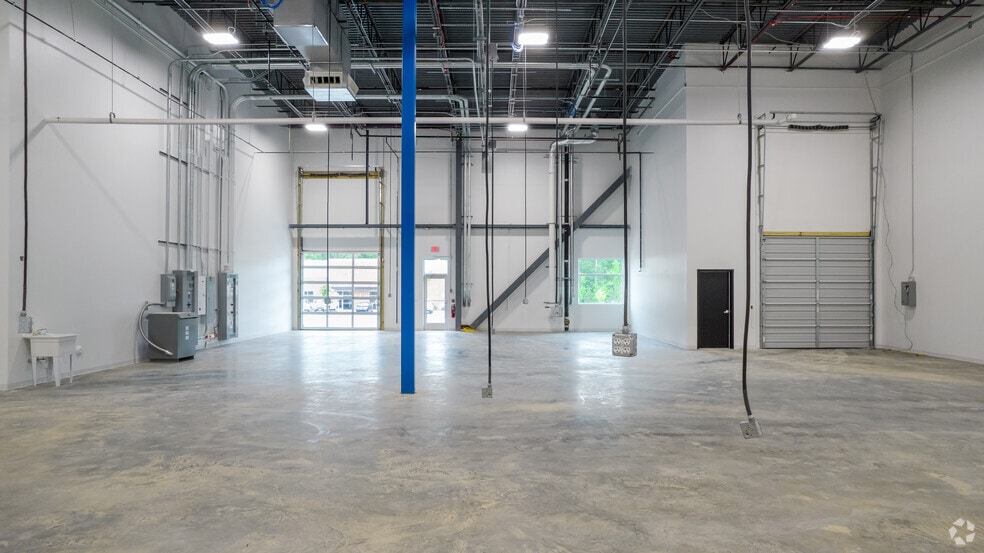 More Photos Of 2041 Energy Dr, Apex Unknown For Lease