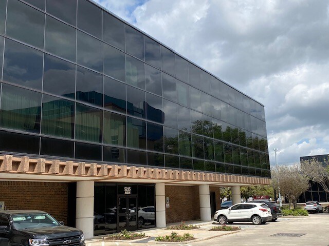 More Photos Of 5215 Main St, Houston Office For Lease