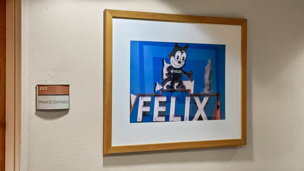 More Photos Of 6301 Mountain Vista St, Henderson Medical For Lease