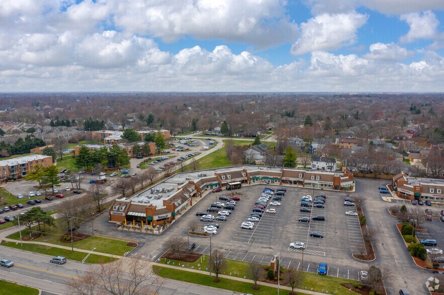 More Photos Of 1795-1807 S Washington St, Naperville Unknown For Lease