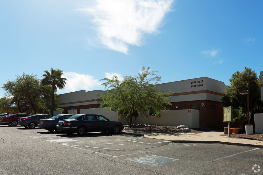 Primary Photo Of 6560 E Carondelet Dr, Tucson Medical For Sale