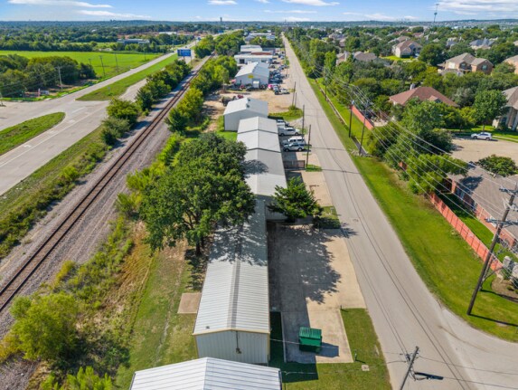 More Photos Of 1240-1242 Katy Rd, Fort Worth Flex For Lease