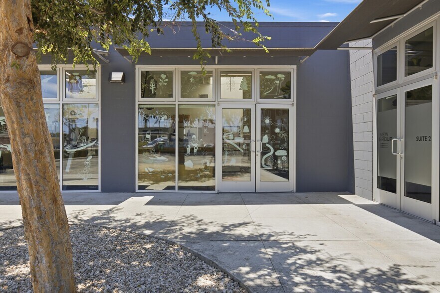 More Photos Of 11461 W Washington Blvd, Los Angeles Auto Repair For Lease
