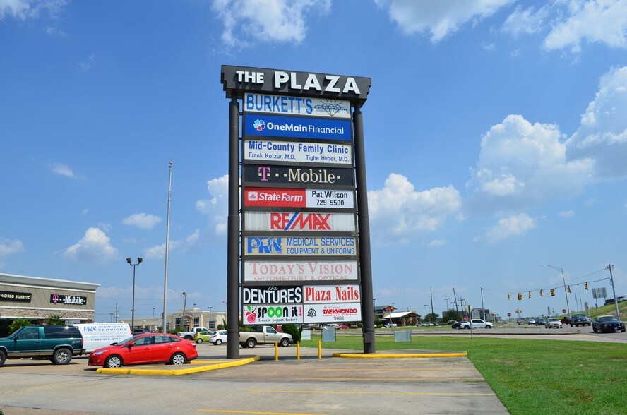 More Photos Of 1507 S Hwy 69, Nederland Unknown For Lease