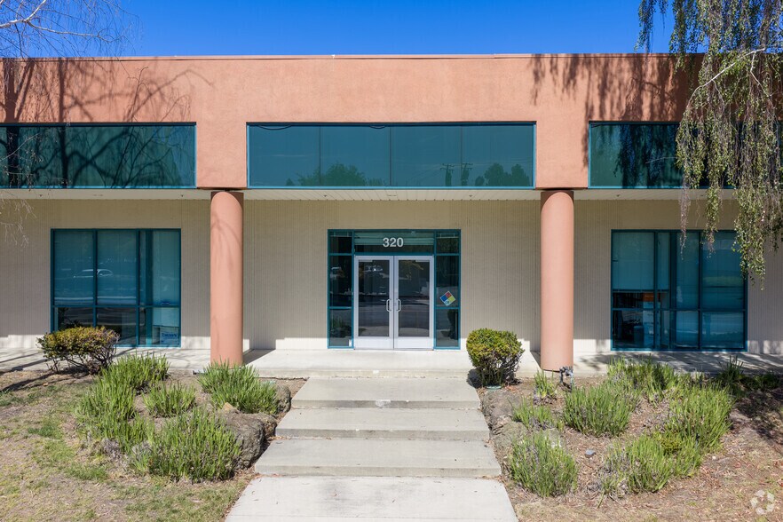 More Photos Of 320 Logue Ave, Mountain View Office For Lease