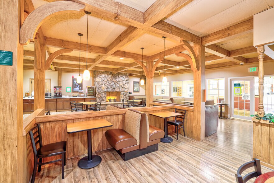 More Photos Of 14378 US 34, Fort Morgan Hotel For Sale