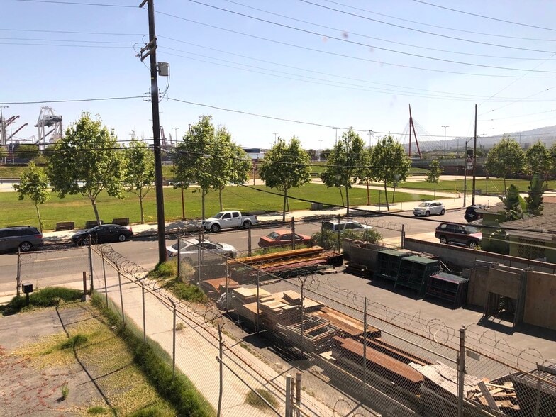 More Photos Of 911 W C St, Wilmington Warehouse For Lease