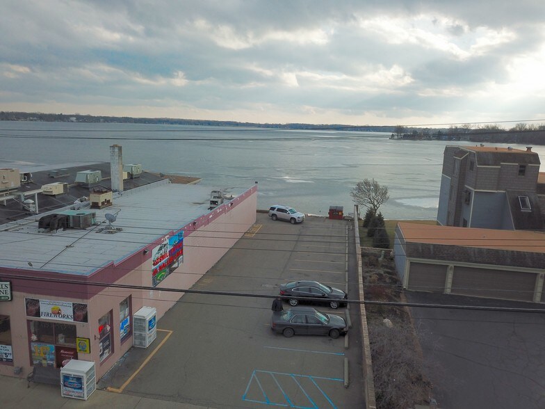 More Photos Of 121 E Walled Lake Dr, Walled Lake Storefront Retail Office For Sale