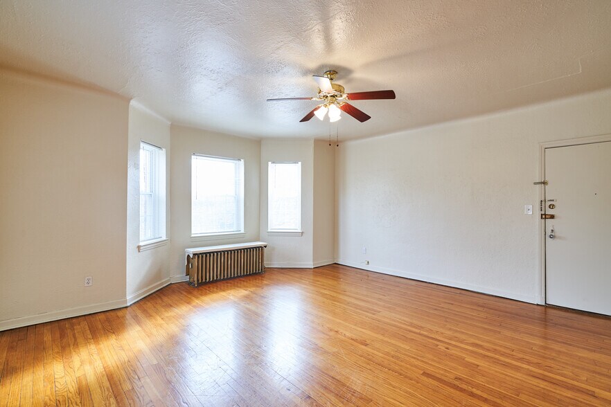 More Photos Of 3016 S Moreland Blvd, Cleveland Multifamily For Sale