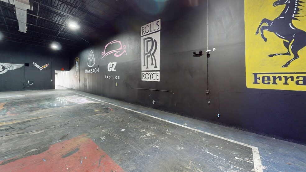 More Photos Of 3201 Atlanta Industrial Pky NW, Atlanta Light Distribution For Lease