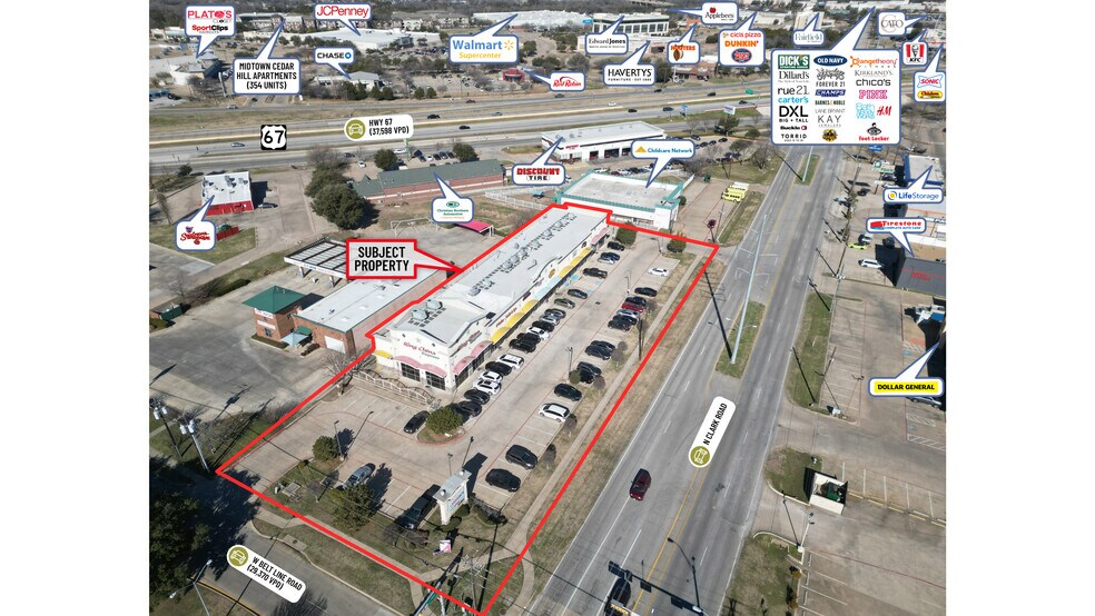 More Photos Of 125 N Clark Rd, Cedar Hill Storefront For Sale