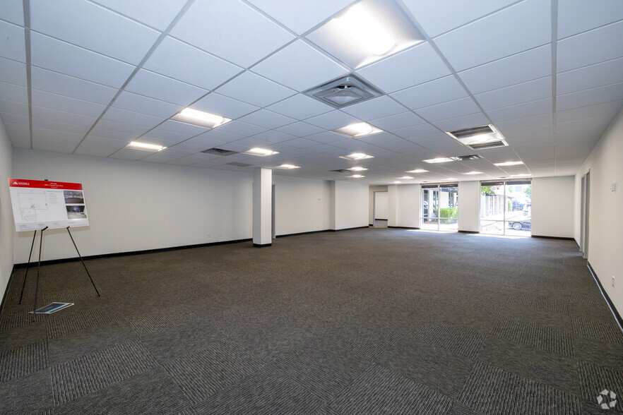 More Photos Of 1809 Cross Beam Dr, Charlotte Unknown For Lease