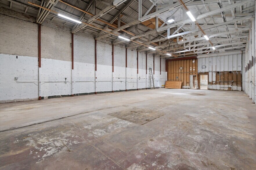 More Photos Of 865 Post St, San Francisco Storefront For Lease