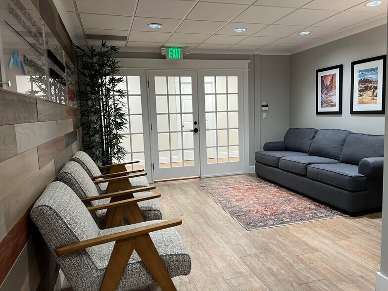 Primary Photo Of 2651 W South Jordan Pkwy, South Jordan Medical For Lease