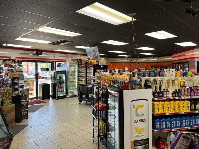 More Photos Of 1830 Line Ave, Shreveport Convenience Store For Sale