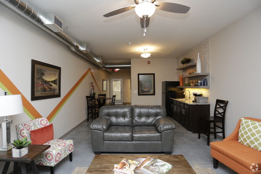 More Photos Of 429 W Central Ave, Wichita Apartments For Sale