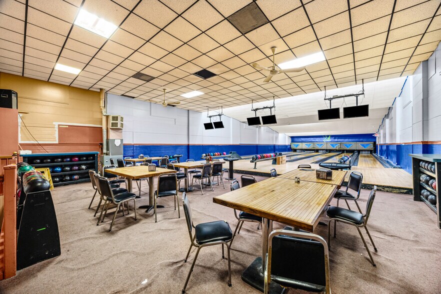 More Photos Of 873 Merchants Rd, Rochester Bowling Alley For Sale