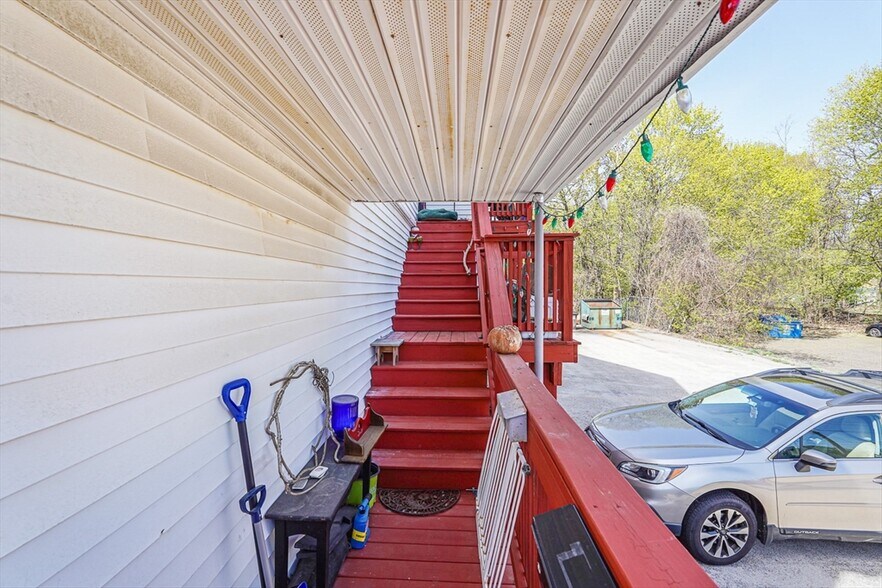 More Photos Of 308 Main St, Oxford Apartments For Sale