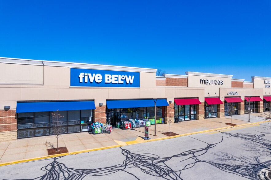 More Photos Of 5500 Washington Ave, Racine Unknown For Lease