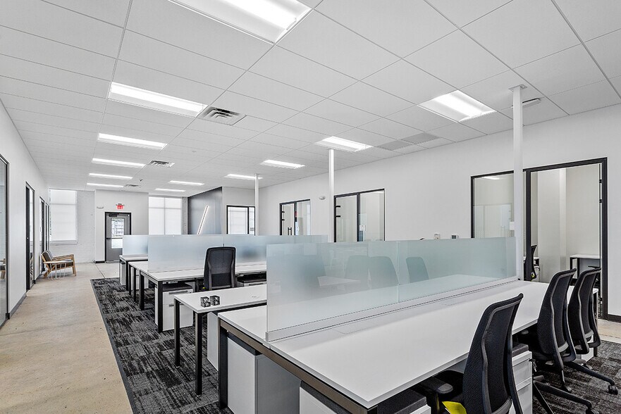 More Photos Of 125 N Gregson St, Durham General Retail For Lease