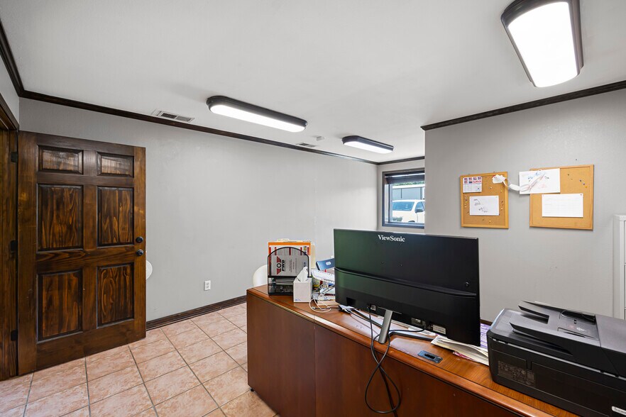 More Photos Of 8411 US Highway 64 W, Russellville Industrial For Sale