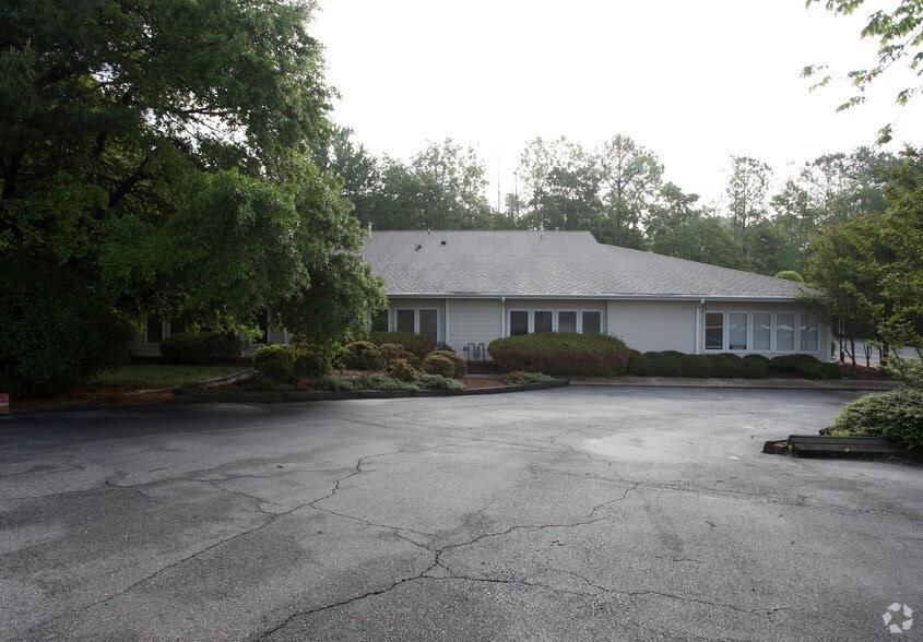 More Photos Of 1005 Bullard Ct, Raleigh Medical For Lease