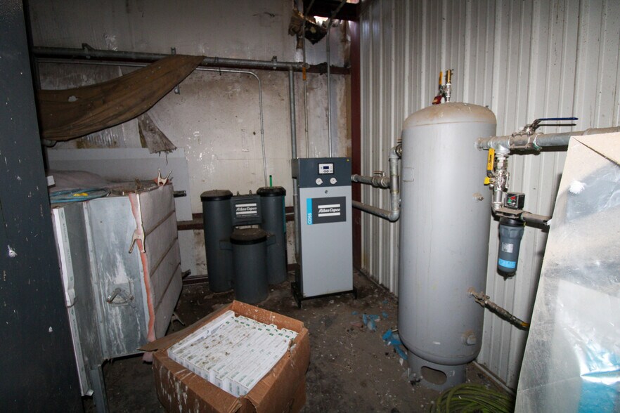 More Photos Of 6059 159th St, Galva Food Processing For Sale