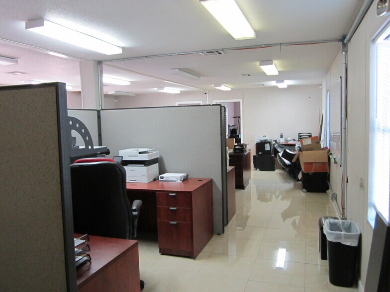 More Photos Of 1001 Dukeland St, Baltimore Land For Sale