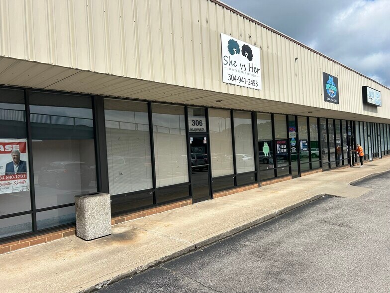 Primary Photo Of 310 Hills Plz, Charleston Storefront Retail Office For Lease