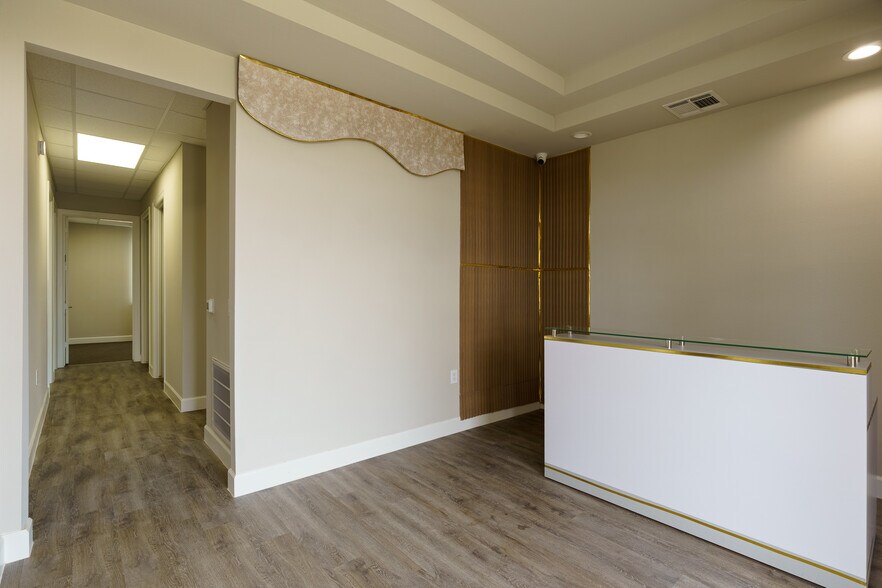 More Photos Of 25145 Star Lane, Katy Medical For Sale