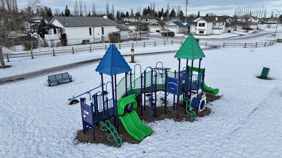 More Photos Of 62 Landsdowne Dr, Spruce Grove Daycare Center For Sale