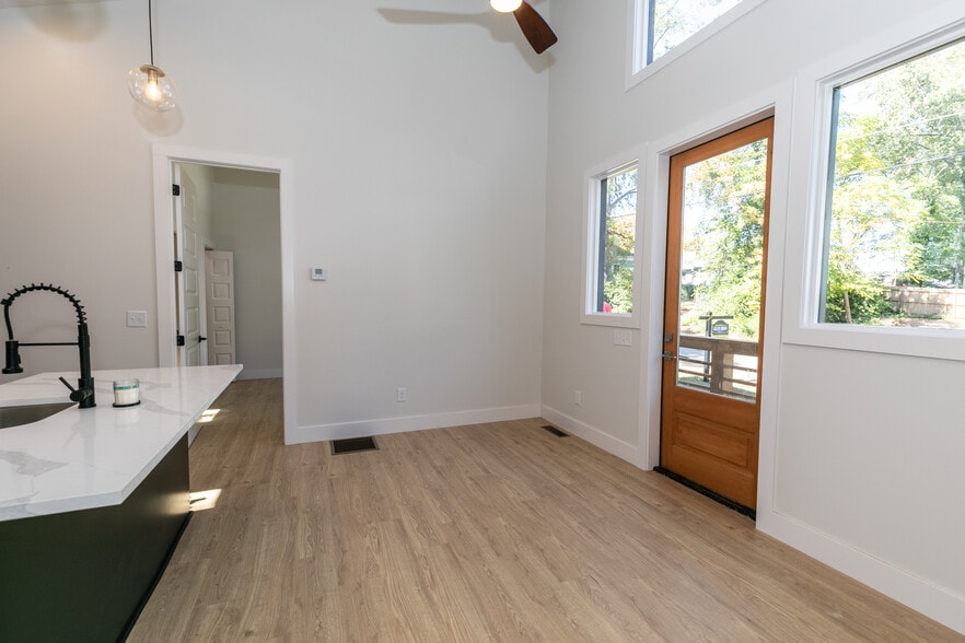 More Photos Of 120 Howard St SE, Atlanta Multifamily For Sale
