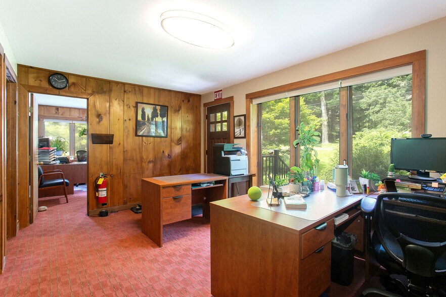 More Photos Of 2049 S Undermountain Rd, Sheffield Schools For Sale