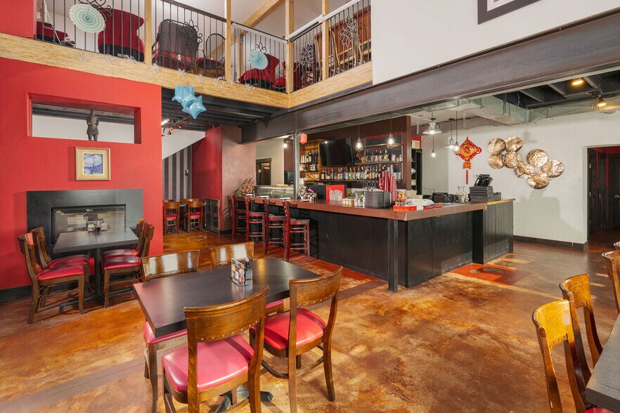 More Photos Of 720 Lincoln Ave, Steamboat Springs Restaurant For Sale