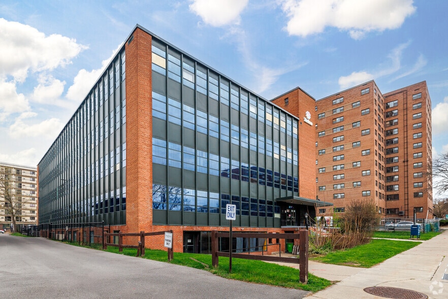 More Photos Of 731 James St, Syracuse Office Residential For Lease