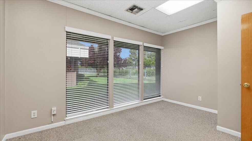 More Photos Of 2027 Grand Canal Blvd, Stockton Medical For Sale