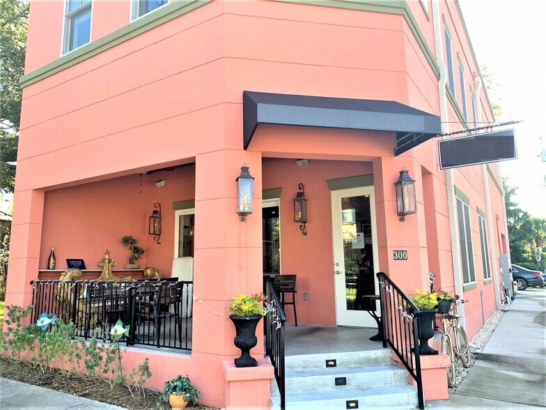 Primary Photo Of 300 Ash St, Fernandina Beach Storefront Retail Residential For Sale