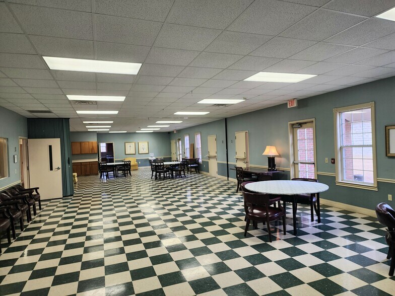 More Photos Of 57 Martin Luther King Dr, Reynolds Medical For Lease