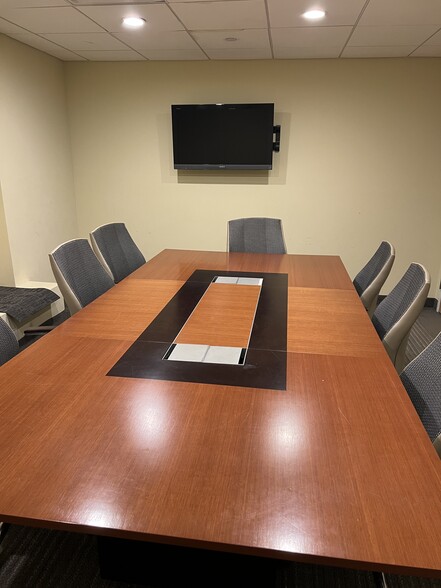 More Photos Of 99 Jericho Tpke, Jericho Medical For Lease