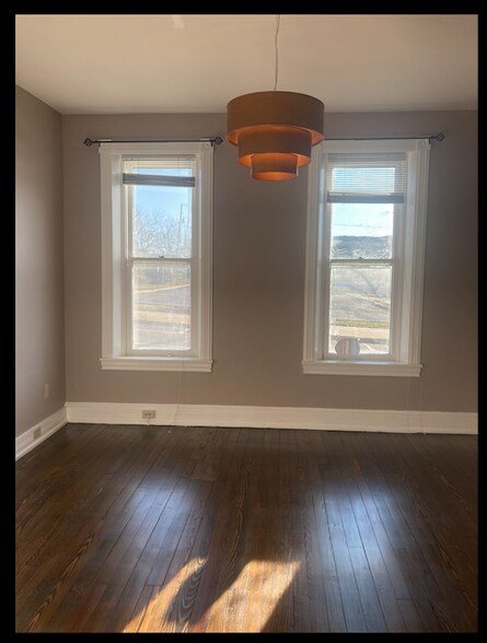 More Photos Of 228 E Washington St, Hagerstown Office Residential For Sale