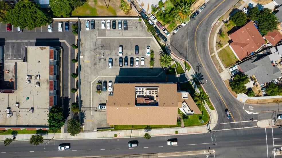 More Photos Of 6505 Rosemead Blvd, Pico Rivera Loft Creative Space For Lease