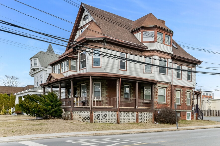 More Photos Of 294 Union St, Hackensack Office For Sale