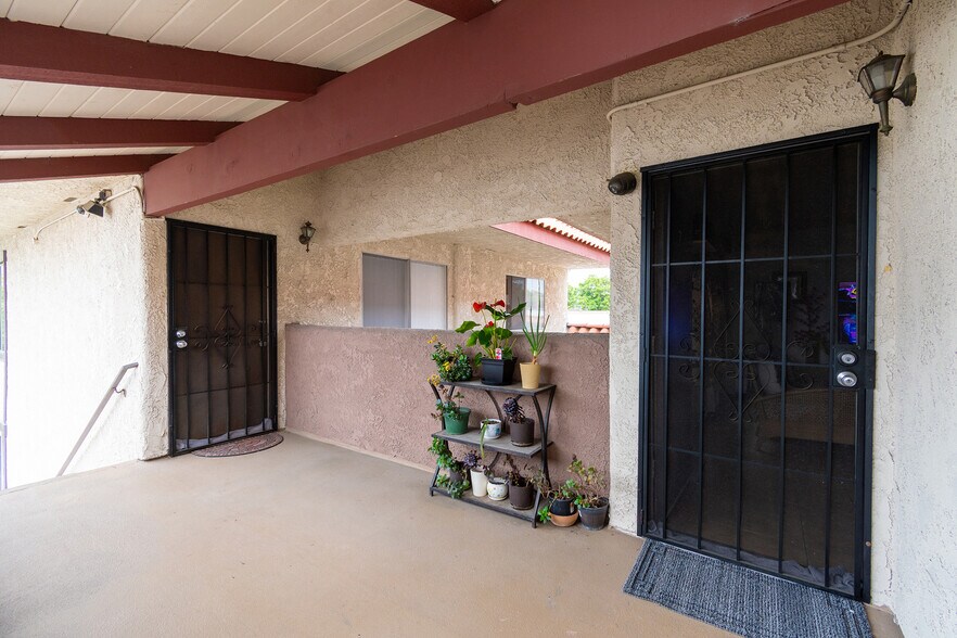 More Photos Of 3300 W Orange Ave, Anaheim Multifamily For Sale